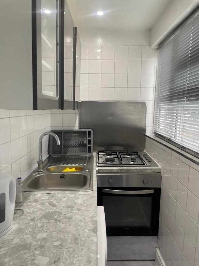 Newly Renovated Studio In Acton Londýn Exteriér fotografie